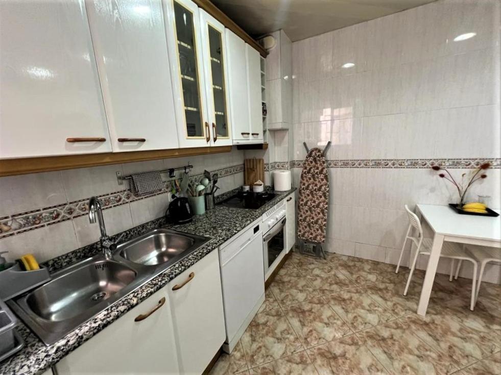 Rooms Nueva Valencia Barcelona Bagian luar foto