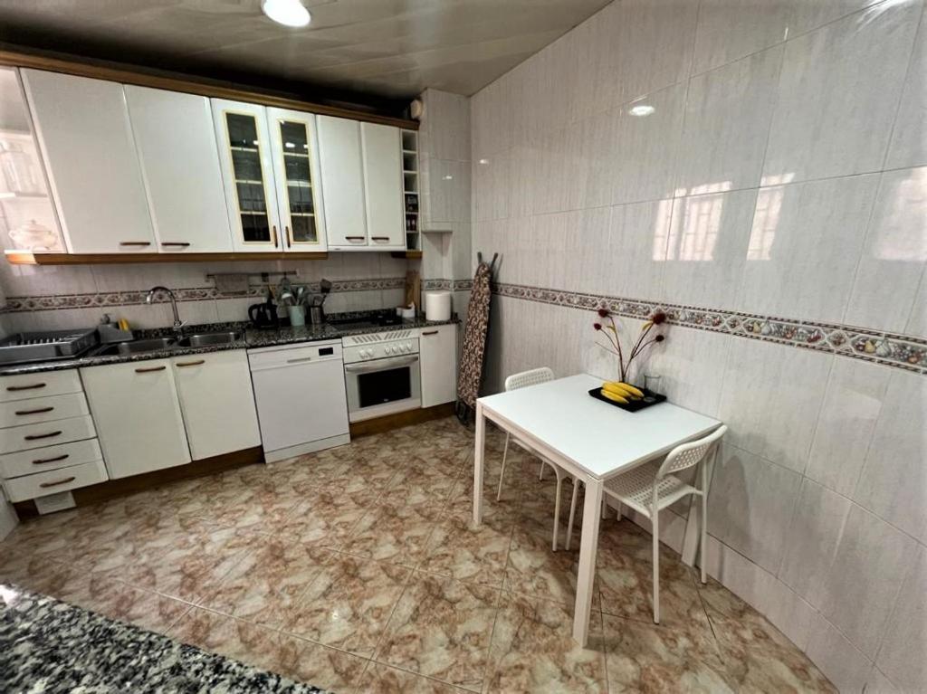 Rooms Nueva Valencia Barcelona Bagian luar foto
