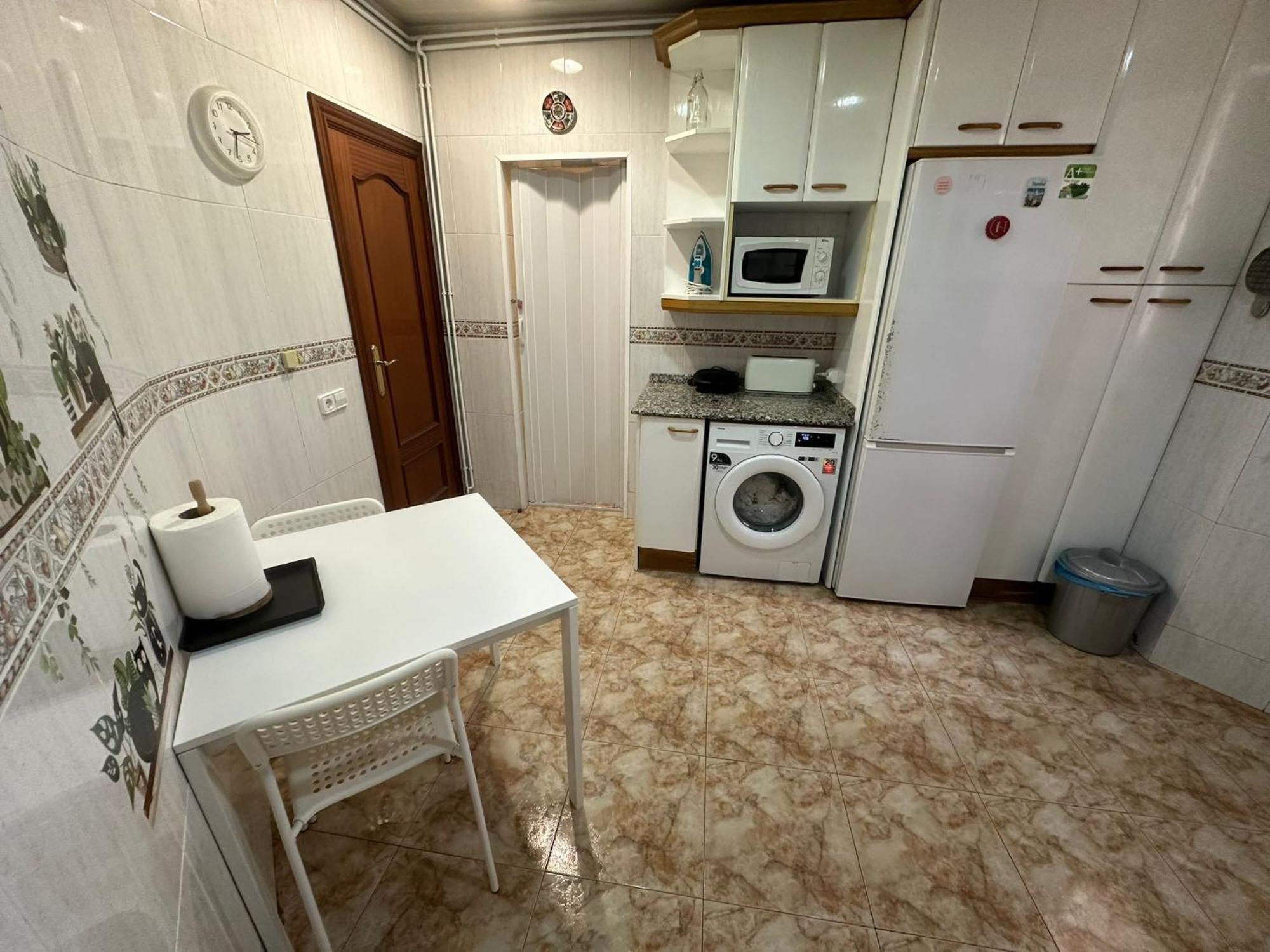 Rooms Nueva Valencia Barcelona Bagian luar foto
