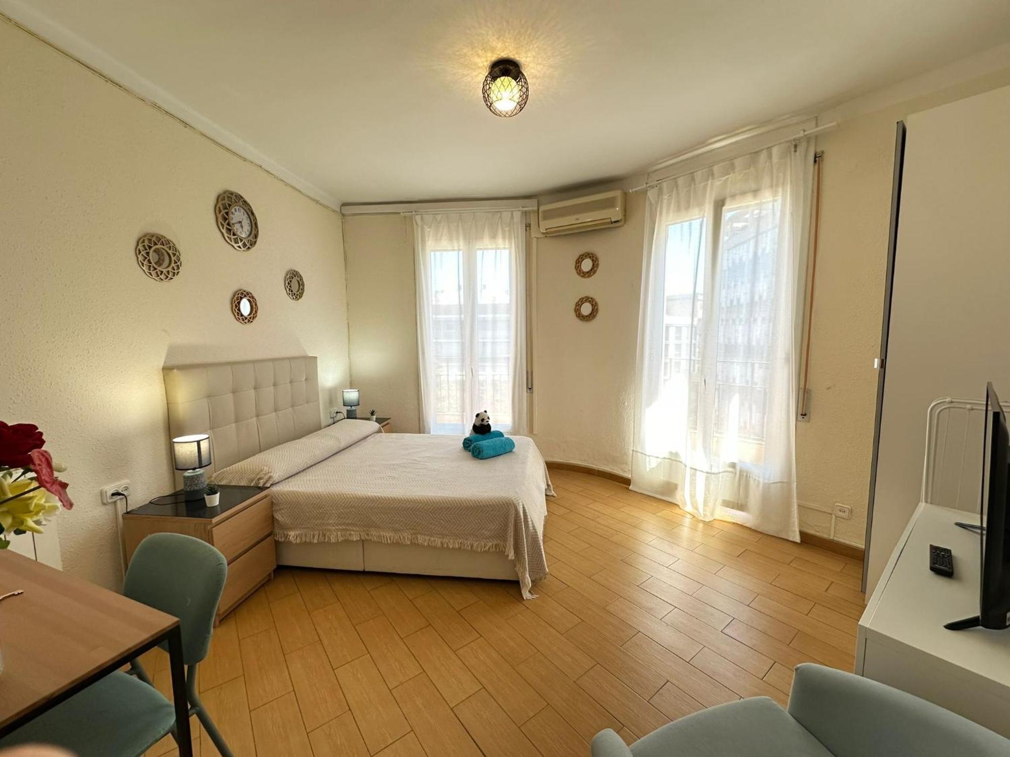 Rooms Nueva Valencia Barcelona Bagian luar foto
