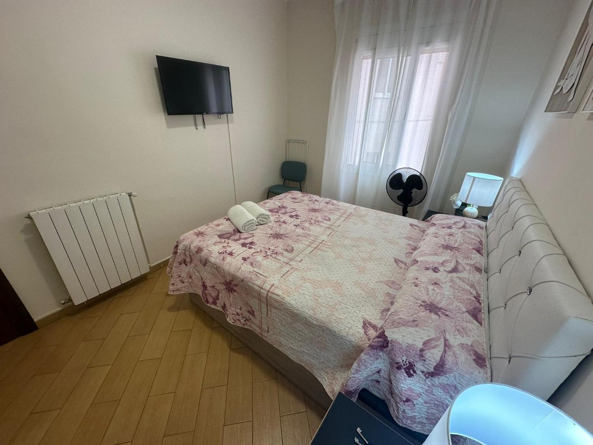 Rooms Nueva Valencia Barcelona Bagian luar foto